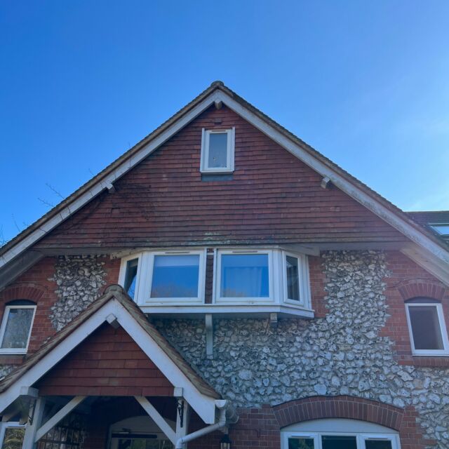 Those blue skies are starting to become less frequent now!

Who else is getting excited for cosy Autumnal feels though!?!🍁🍂